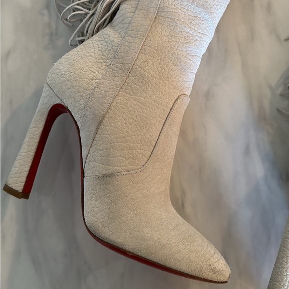 🤍AUTHENTIC CHRISTIAN LOUBOUTIN LIONNE 100 COSTA DESERT LUNE TALL FRINGE BOOTS🤍 - Picture 11 of 16